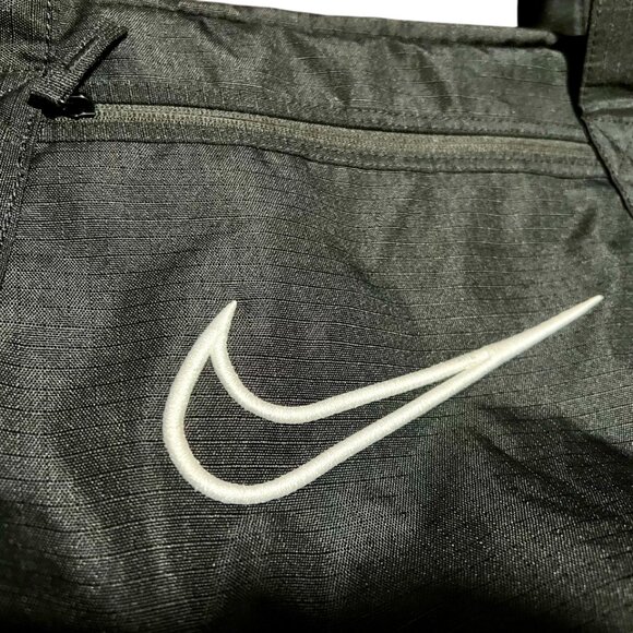 Nike Embroidered Swoosh Gym Bag - Picture 2 of 7